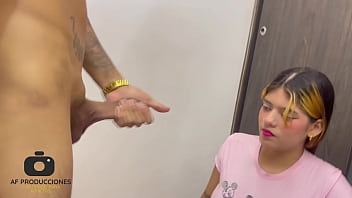 Preview 2 of Sadism Sex - Mi peque&ntilde_a hermanastra tiene sexo duro conmigo a cambio de usar mi tarjeta de cr&eacute_dito. Me le corro adentro.