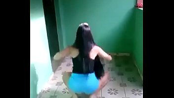 Preview 3 of Xnxx Mia Halifa - Novinha Dan&ccedil_ando 003