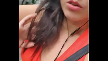 Preview 1 of Video Xxx 2018 Hindi - Paseiando sem calcinha