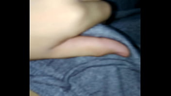 Preview 1 of Eating Feses - Pau pequeno