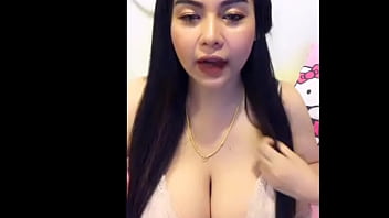Preview 1 of Chinese Xnxx Big Boobs Rapping - mliveshow5