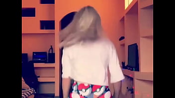 Preview 2 of Peda Hota Sisu - Dancing Hot GIrls