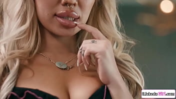 Preview 1 of New 2018 Sex Sunny Lieon - Stepmom stopped grounding me after I licked her hairy pussy