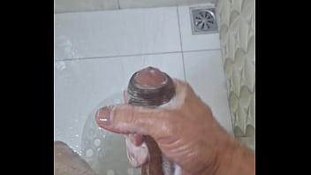 Preview 2 of Youtube Omegle Old Housewife - Batendo punheta