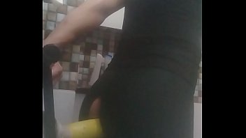 Preview 4 of Alessa Savage And Danny D - Cdzinha rabuda dando no banheiro