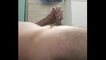 Preview 2 of Sweep Mom - Masturbaci&oacute_n maduro amateur!!