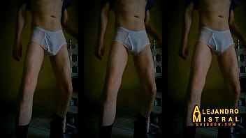 Preview 4 of Ariella 2019 - ALEJANDRO MISTRAL sexy aficionado bailando en ropa interior con la verga parada