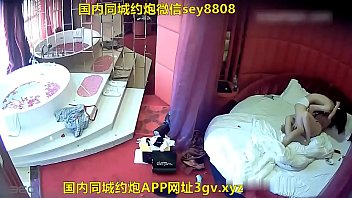 Preview 3 of Hindi Www Xxx Bp - 情趣酒店两个女同开房磨豆腐看地上的奢侈品两个应该家境不错