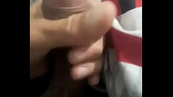 Preview 3 of Anitahair Salon - Hetero na Punheta do Quarto para o Banheiro (parte1)