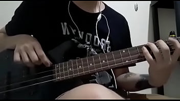 Preview 2 of Cory Seduce - Raun Gilhermer tocando uma em seu grande instrumento