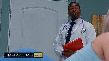 Preview 1 of Imge2d4b - Big Butts Like It Big - (Dee Williams,  Isiah Maxwell) - Ass Reduction - Brazzers