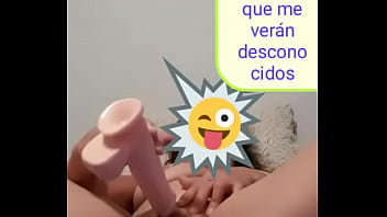 Preview 2 of Xxx Fol Hd Vido - Su juguete la hace muy feliz,  ella disfruta desde que se lo regale