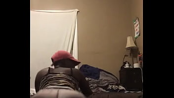 Preview 3 of Hot Xxnx Videos - Shaking ass