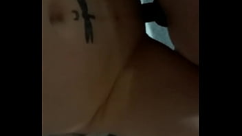 Preview 3 of Cute Girl Chut Chat Tehuye - Antagonista Purpura recibe una llamada de su primo mientras tenemos sexo parte 1