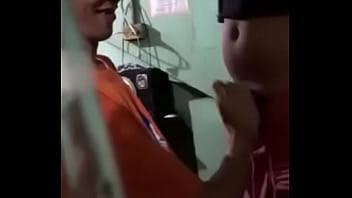 Preview 2 of Kiss Kist - Latrell Sanchez ng Navotas