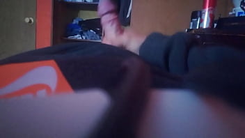 Preview 1 of Xxeyvideo - Despertando