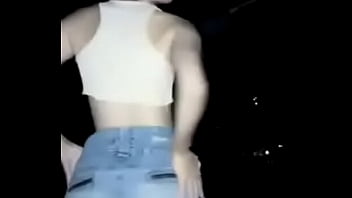Preview 3 of Japanese Big Nipples - Fiore Holland con una faldita de jeans (nuevo)