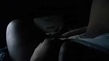 Preview 1 of R6 Ela Footjob - Batendo uma na cama 4