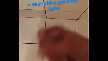 Preview 1 of Girl And Dog Sex Mobi - Novinho Gozando