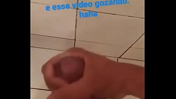 Preview 4 of Girl And Dog Sex Mobi - Novinho Gozando