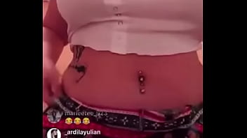 Preview 4 of Tato Plus Sex - La reina del brillo ense&ntilde_a las tetas