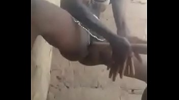 Preview 3 of Kareena Kapoor Xxx Porn Movie - Shamsee gimbiya mata.  She love to sex herself than buhari