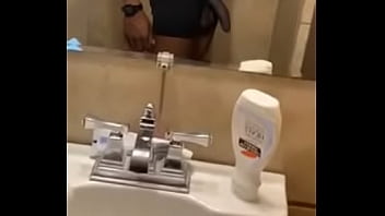 Preview 2 of Gay Arab Xxx - Herfavchoker bbc in the showers.