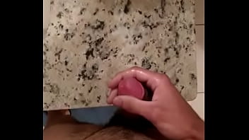 Preview 4 of Kayla Kayden Dp - Novinho roludo leitando gostoso na punheta