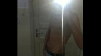 Preview 2 of Young Naked Stark Orchestra - Novinho