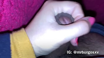 Preview 1 of Hitome Tanaka - Mi prima me la jala en la cama de sus pap&aacute_s ig @mrburgosxv