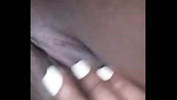 Preview 1 of Blak Booty Mom - Me lo envia