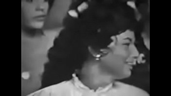 Preview 3 of Yoga Fitness Aex - Oh! Carol - Neil Sedaka