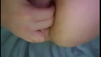 Preview 3 of Hd Whores - namorado dedando o cuzinho pra mim