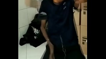 Preview 3 of Kajol Sexy Videos Hot Xxxx - Seu madrugada balan&ccedil_ando a jabiroca ao som de musica japonesa