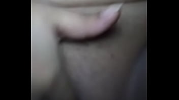 Preview 3 of Friend Mom Upser - Puta se masturba