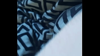 Preview 4 of Gucking Virgin Pussy - Cumshot