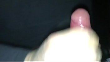 Preview 4 of Tere Here - blowjob door Pauline in sexbioscoop Candy in Tilburg. Gigantische zaadlozing na haar heerlijke pijpbeurt