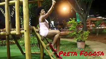 Preview 1 of Anewgirl Mfc - Novinha perdida na pra&ccedil_a e convidada a fazer um m&eacute_nage com os irm&atilde_os