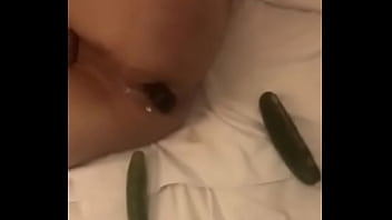Preview 4 of Bantan Xnxx - Insertando un auricular de tel&eacute_fono fijo en mi ano