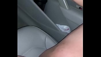 Preview 1 of Japan Sex Vidio 3gp - Wifey getting nasty in the car