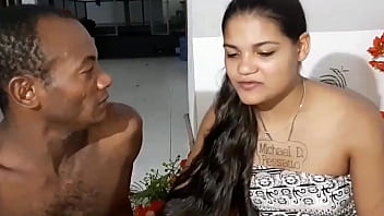 Preview 2 of Top Teen Sex - Trailer tigresa convida um neg&atilde_o e um novinho em sua casa para fazer aquele sexo gostoso rolou at&eacute_ DP gozada na boca gozada na buceta gozada no cu