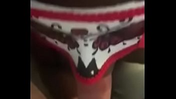 Preview 1 of Nikki Sex Mom Her Son - Mulata Mascarada Se Deliciando na Pica Branca