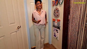 Preview 4 of Wwwbfwww - pee desperation and girls wetting their jeans pants