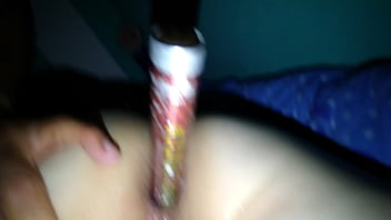 Preview 2 of Hairy Dude Gets A Blowjob - Jugando con su cola