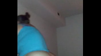 Preview 1 of Amateur Cinma - Big booty pawg rides game is crazy