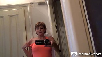 Preview 1 of Otter 1 - Solo chick filming herself while masturbating passionately