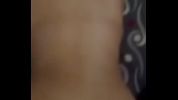 Preview 2 of Di Ldo Ride - Me follo a mi hermanastra mientras nuestros pap&aacute_s parten la rosca (Casi nos cachan)