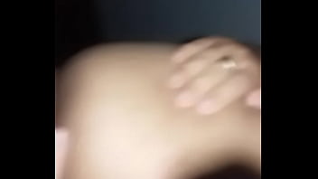 Preview 2 of Xvidio Arab - Esposa empina bunda mostrando buceta rosada e o cuzinho apertado (xlm)