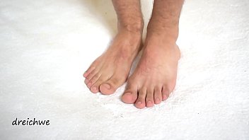 Preview 3 of Sxsi Fol Hdi - Big feet of man
