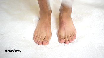 Preview 1 of Sxsi Fol Hdi - Big feet of man